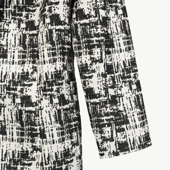 Joeffer Caoc White & Black Jacquard Contrast-Lapel Blazer - Picture 6 of 9